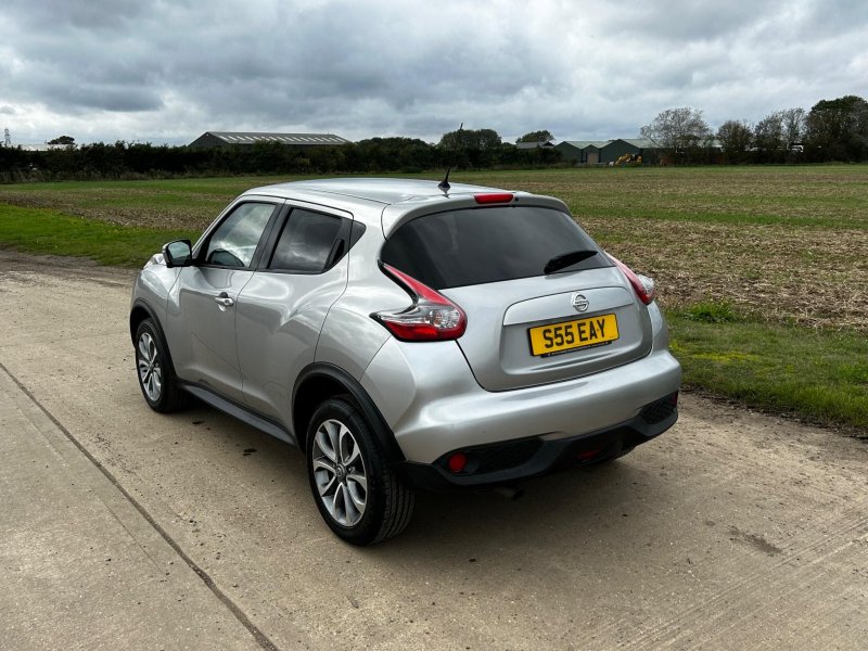 NISSAN JUKE