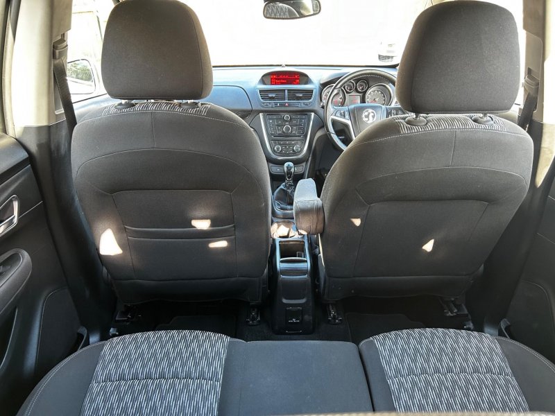 VAUXHALL MOKKA