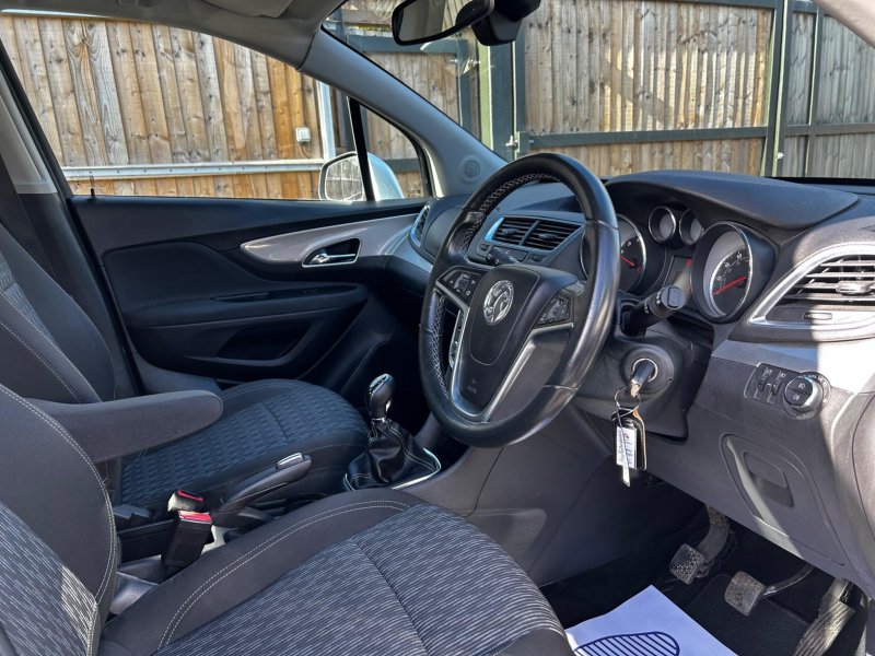 VAUXHALL MOKKA