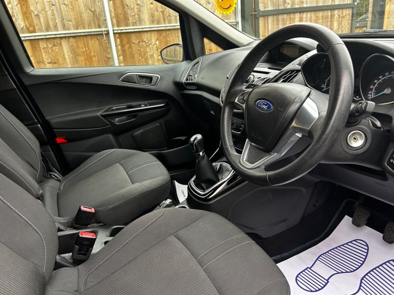 FORD B-MAX