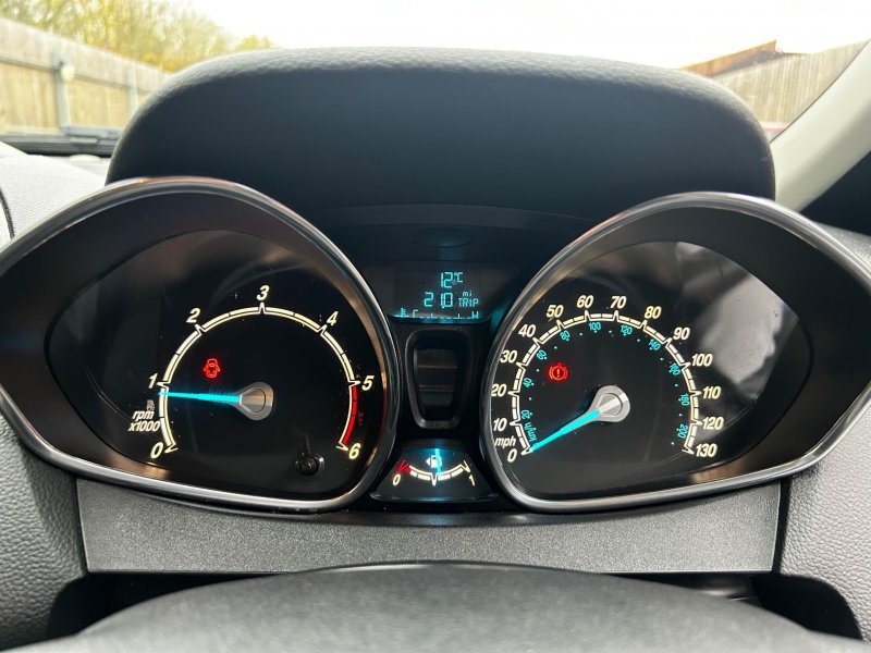 FORD B-MAX