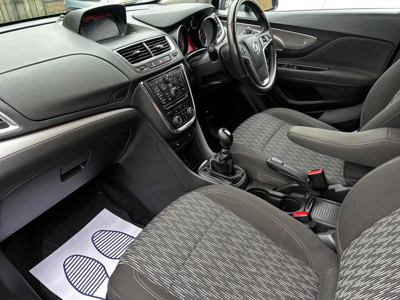 VAUXHALL MOKKA