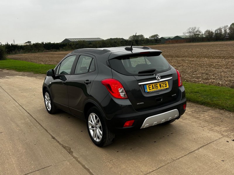 VAUXHALL MOKKA