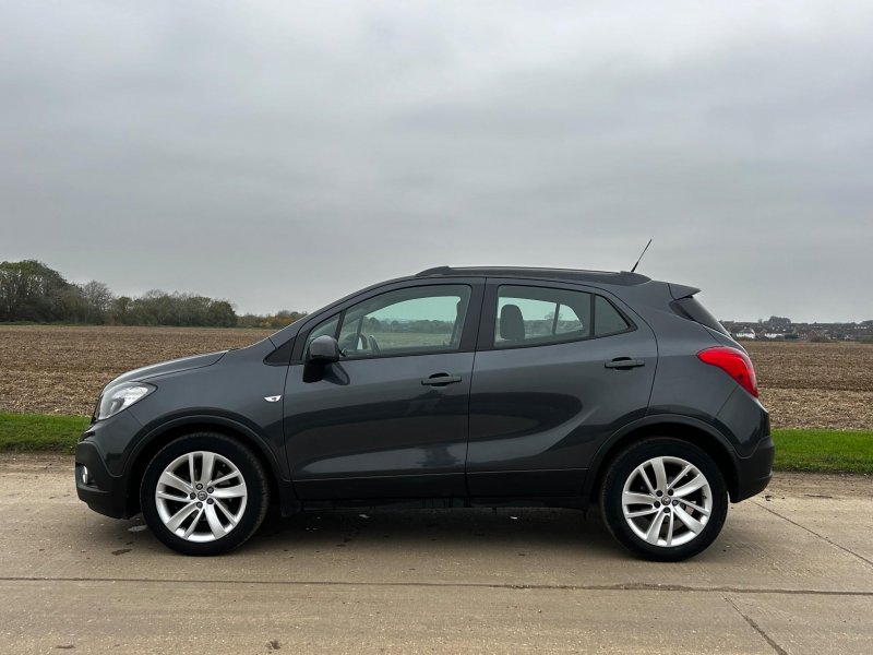 VAUXHALL MOKKA