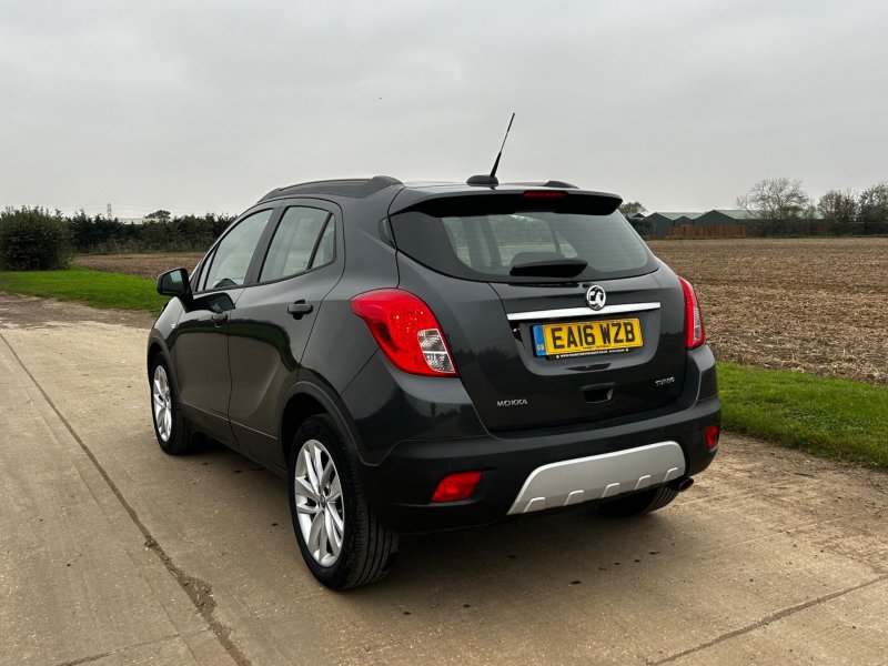 VAUXHALL MOKKA