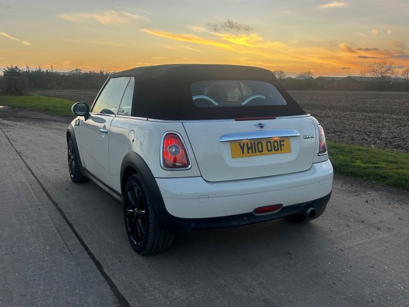 MINI CONVERTIBLE