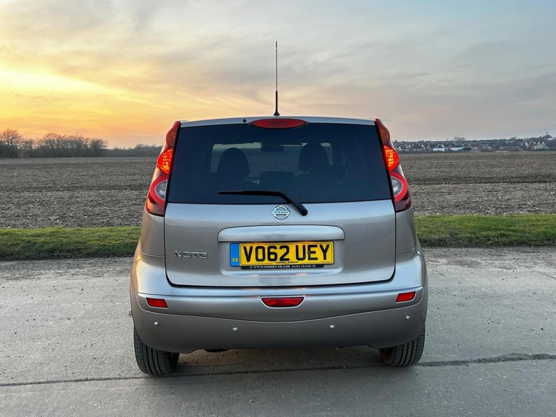 NISSAN NOTE