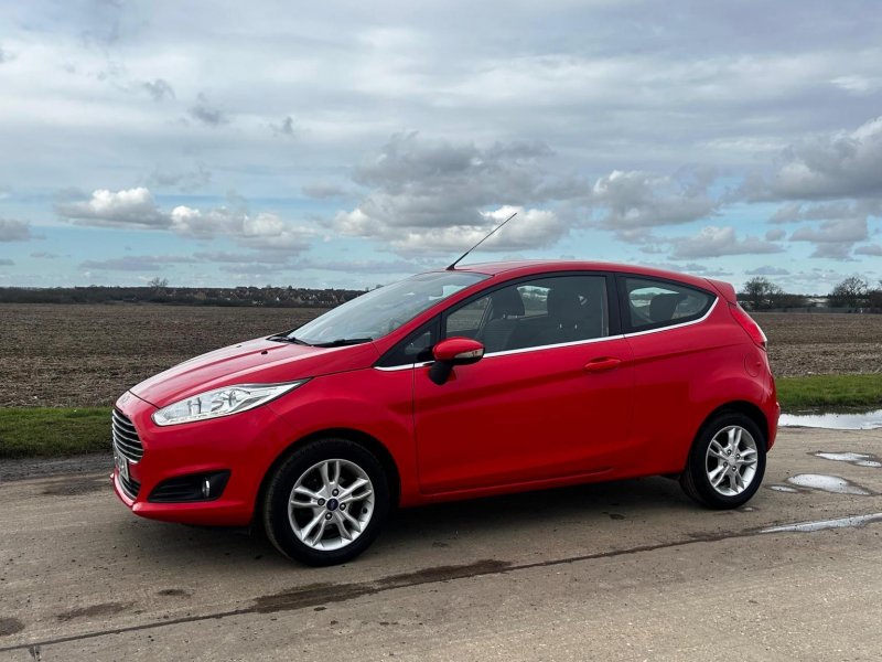FORD FIESTA