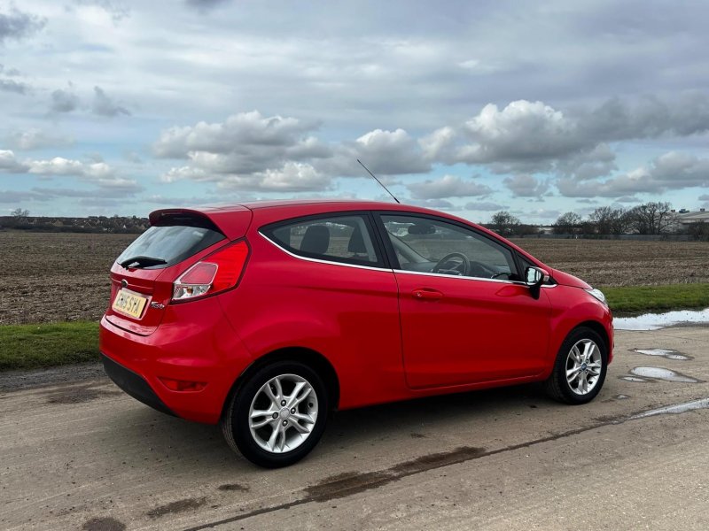 FORD FIESTA