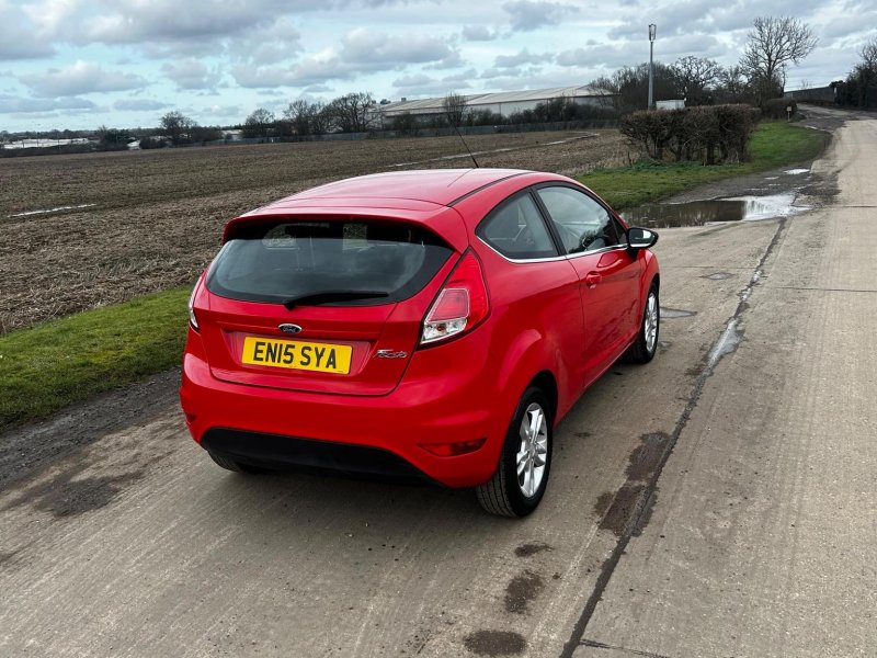 FORD FIESTA