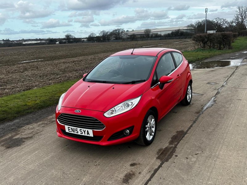 FORD FIESTA