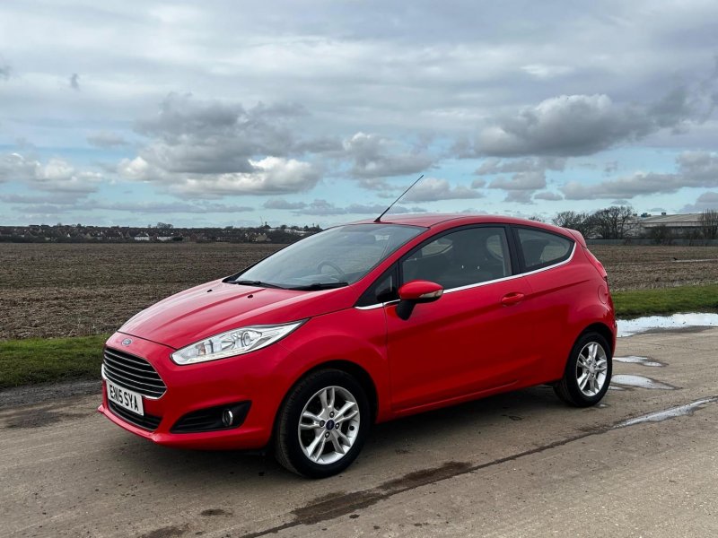 FORD FIESTA
