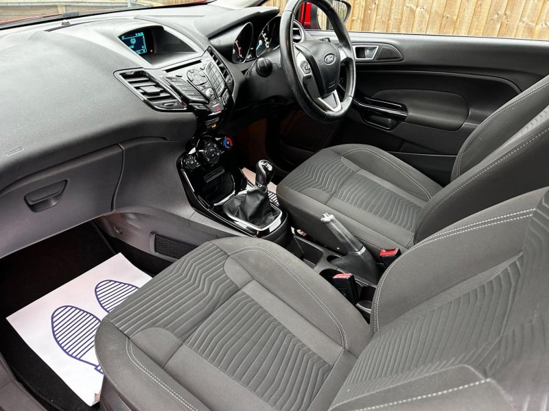 FORD FIESTA