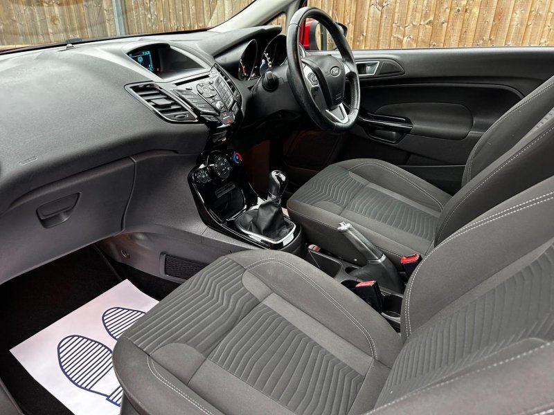 FORD FIESTA