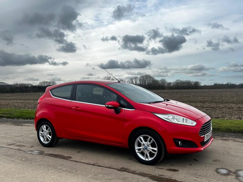 FORD FIESTA