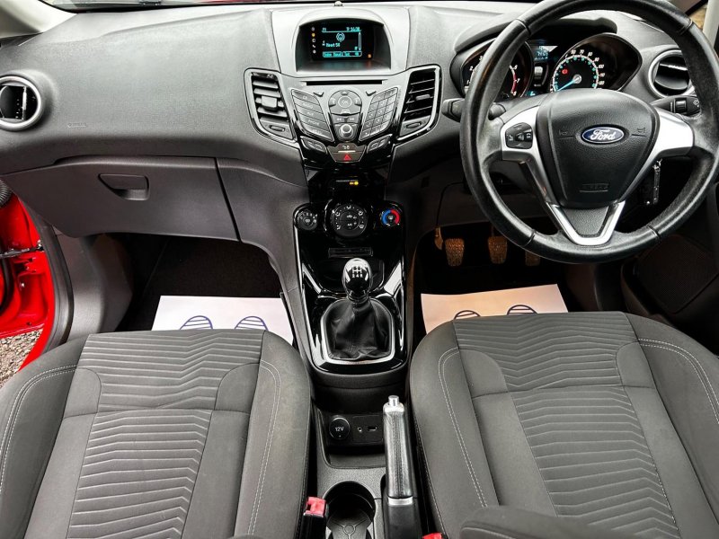 FORD FIESTA