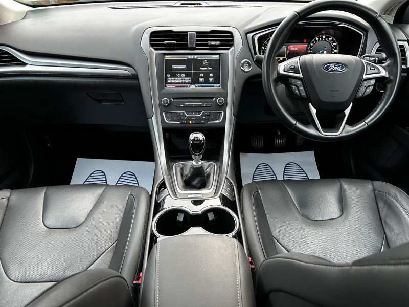 FORD MONDEO