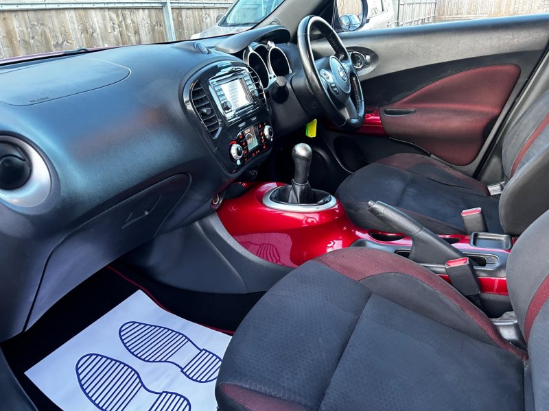 NISSAN JUKE