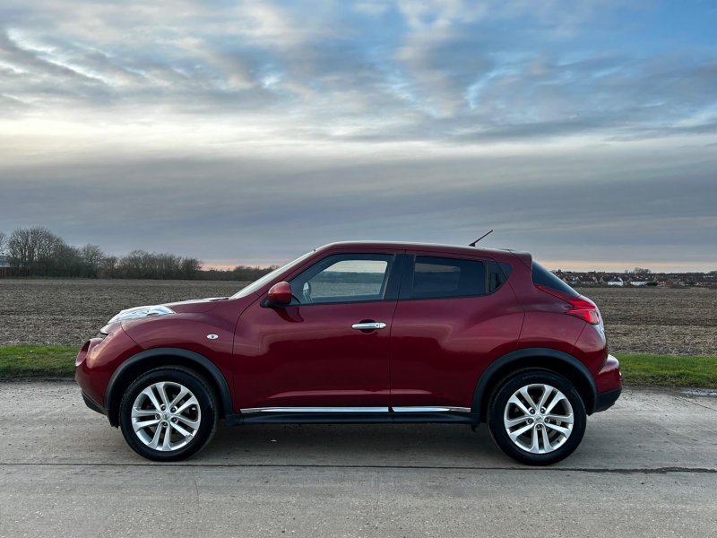 NISSAN JUKE