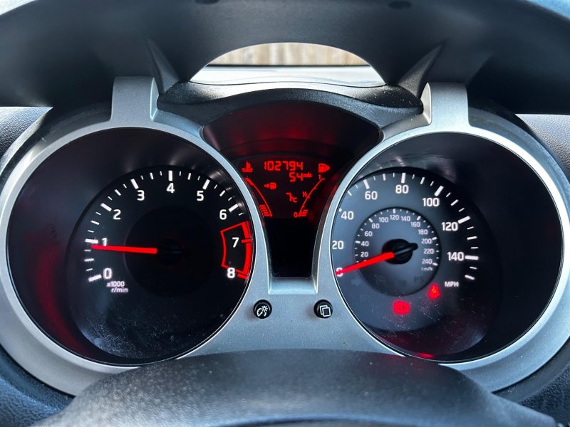 NISSAN JUKE