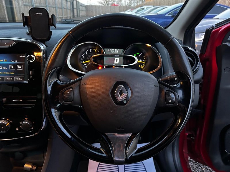 RENAULT CLIO