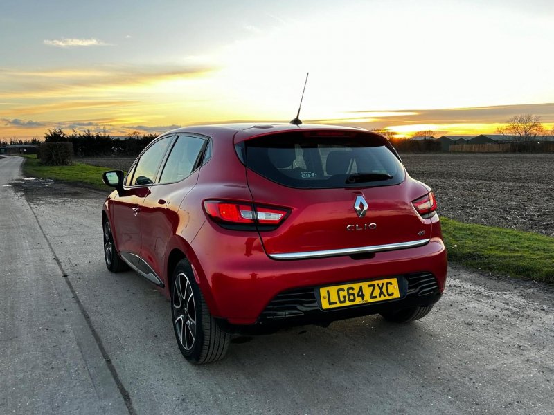 RENAULT CLIO