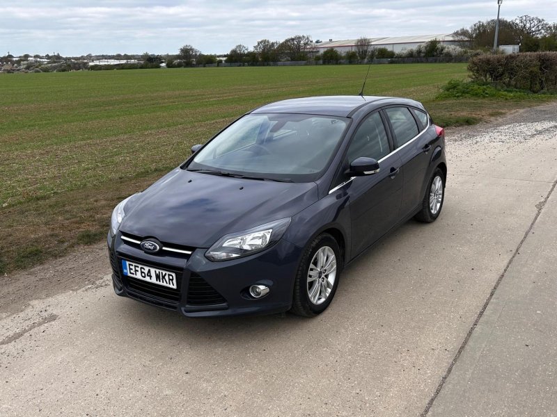 FORD FOCUS