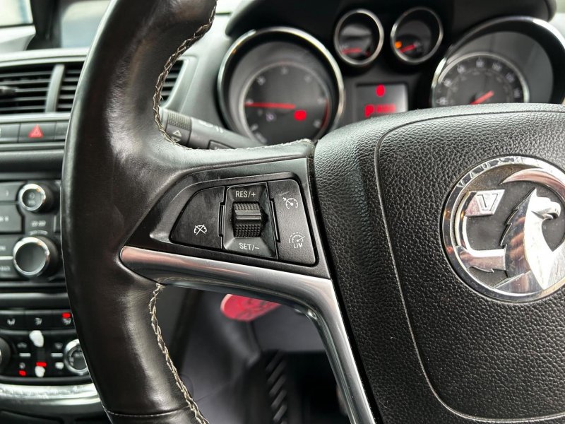 VAUXHALL MOKKA