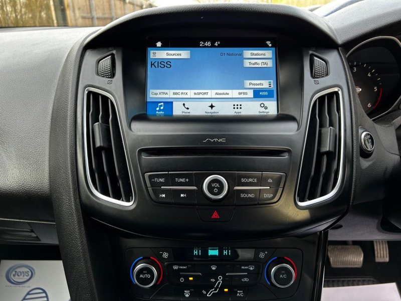 FORD FOCUS