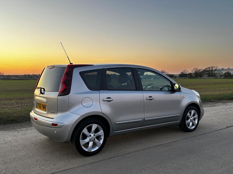 NISSAN NOTE