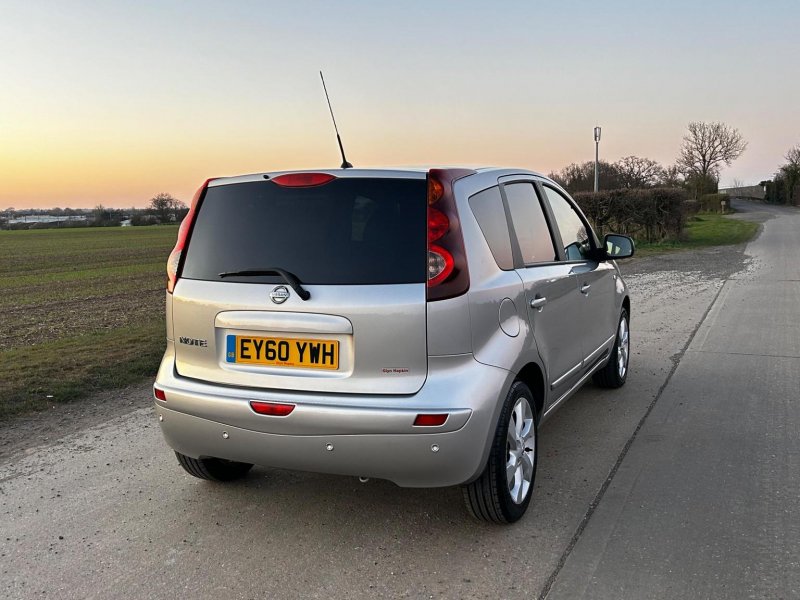 NISSAN NOTE