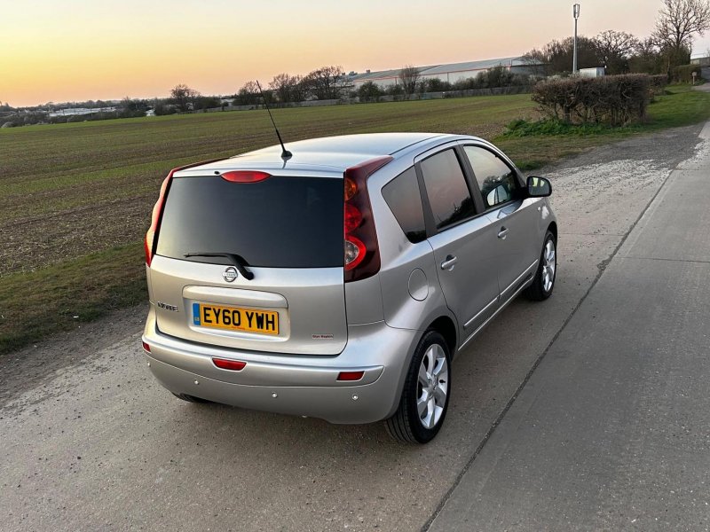 NISSAN NOTE