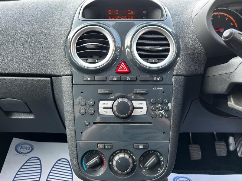 VAUXHALL CORSA