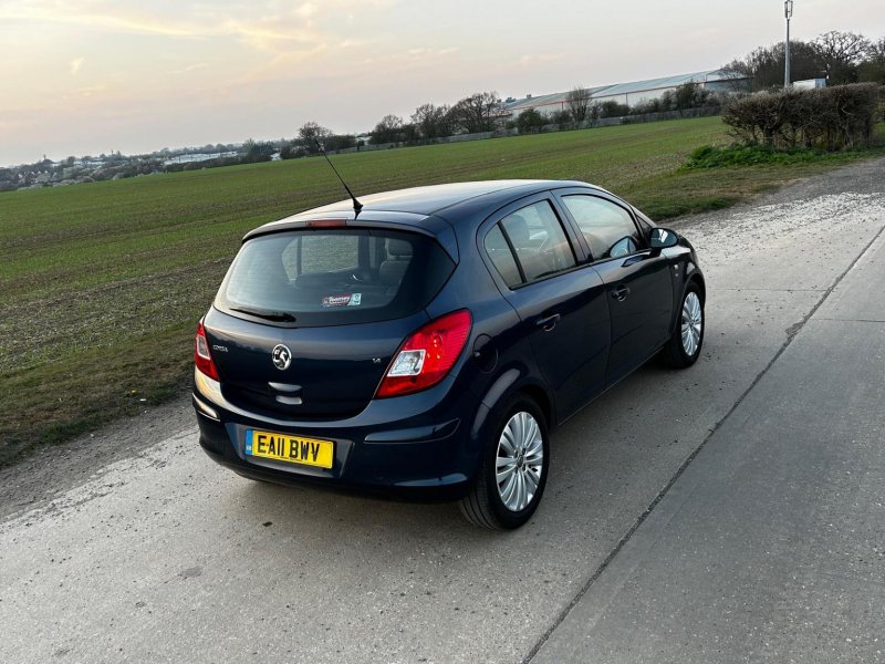 VAUXHALL CORSA