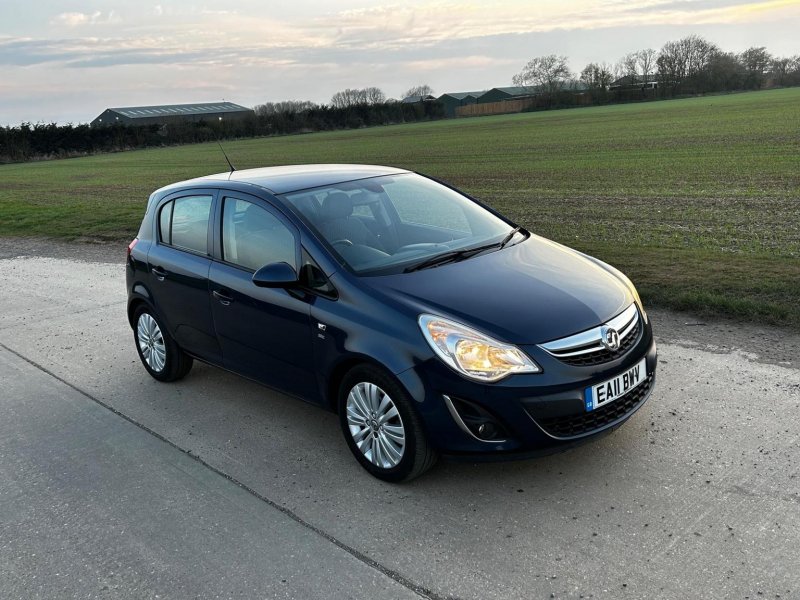 VAUXHALL CORSA