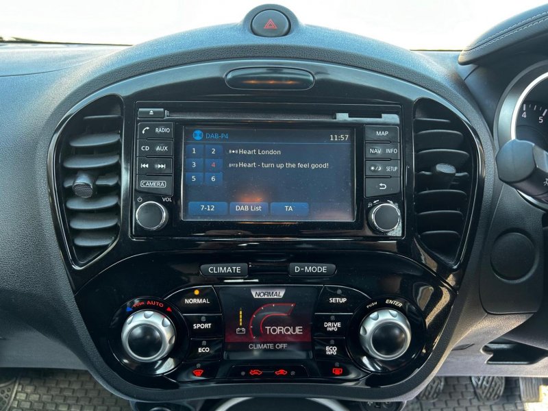 NISSAN JUKE