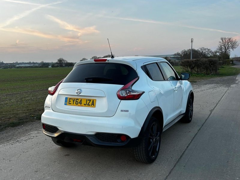 NISSAN JUKE
