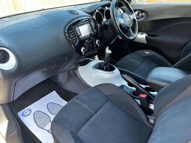 NISSAN JUKE
