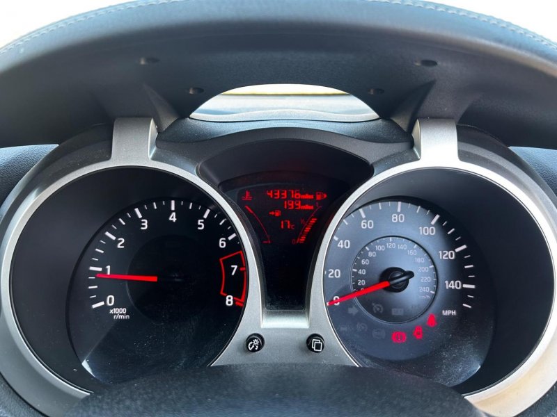 NISSAN JUKE