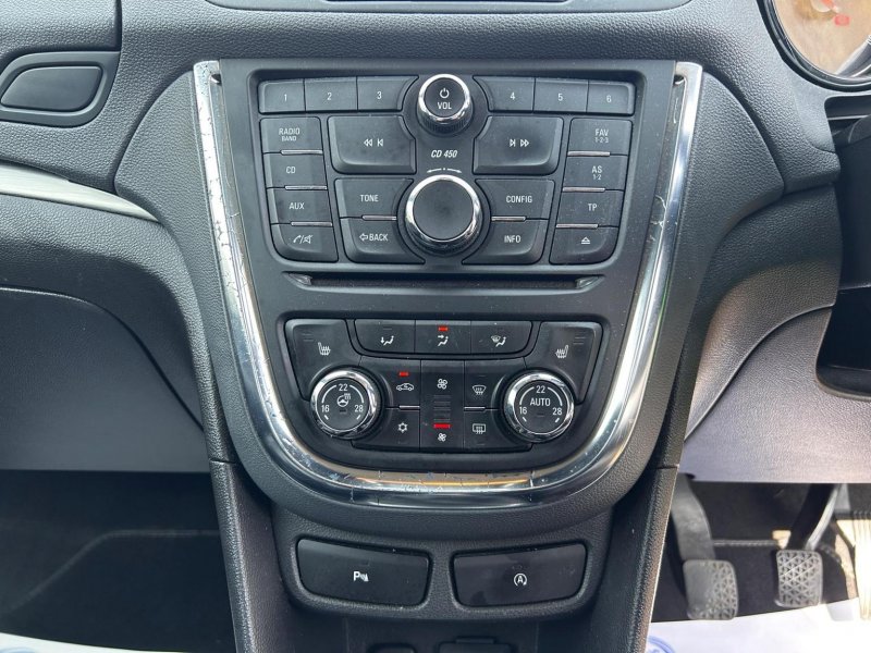 VAUXHALL MOKKA