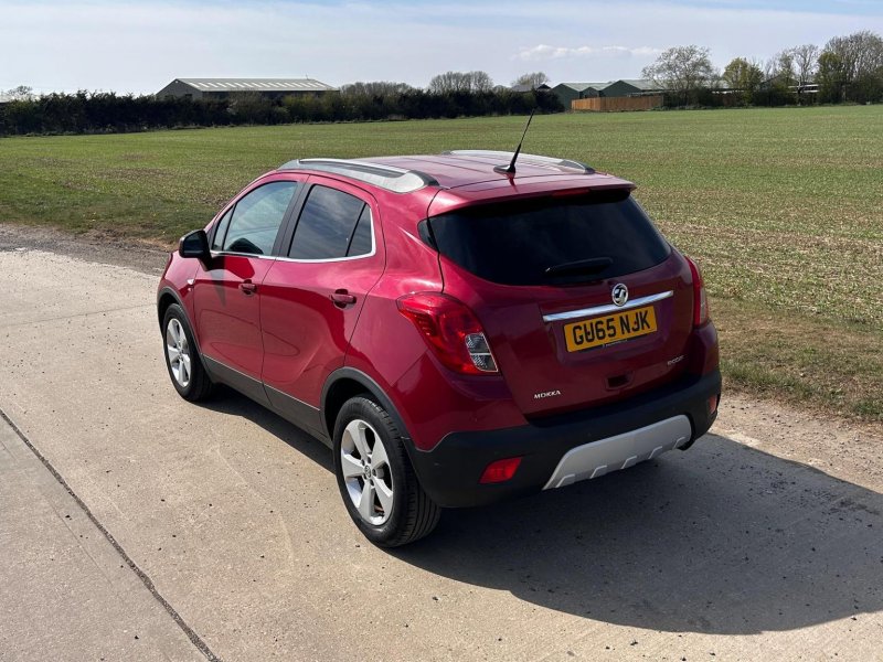 VAUXHALL MOKKA
