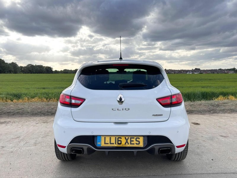 RENAULT CLIO
