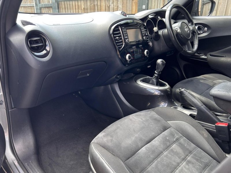 NISSAN JUKE