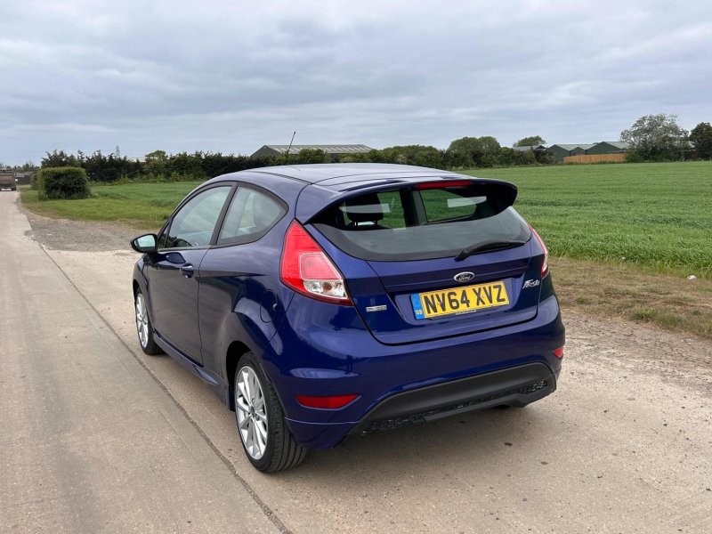 FORD FIESTA