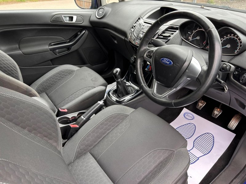 FORD FIESTA