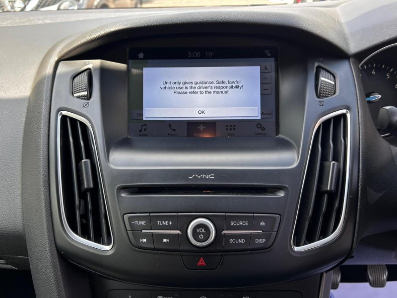 FORD FOCUS