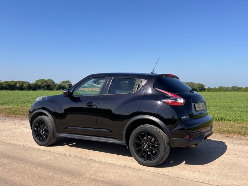NISSAN JUKE