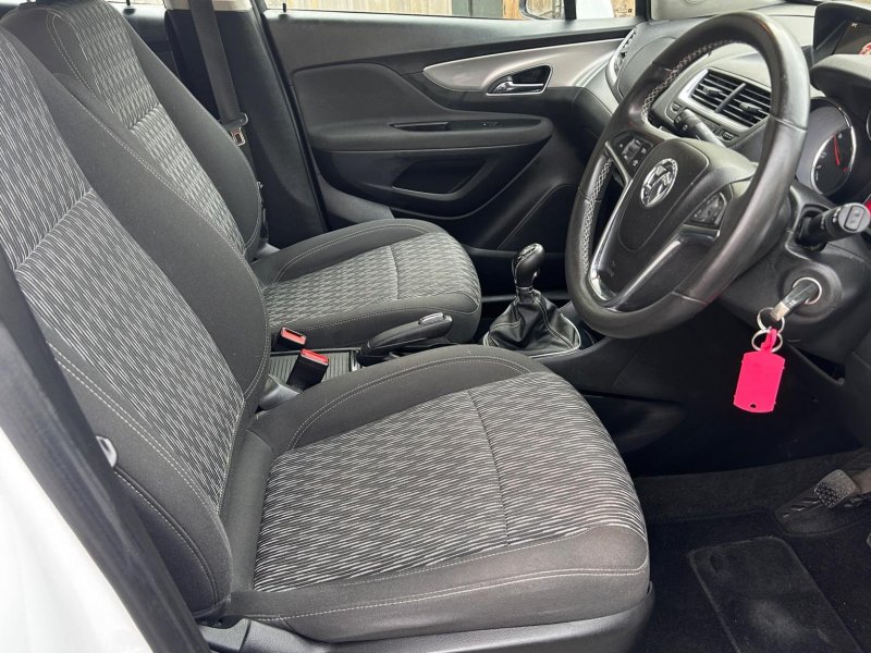 VAUXHALL MOKKA