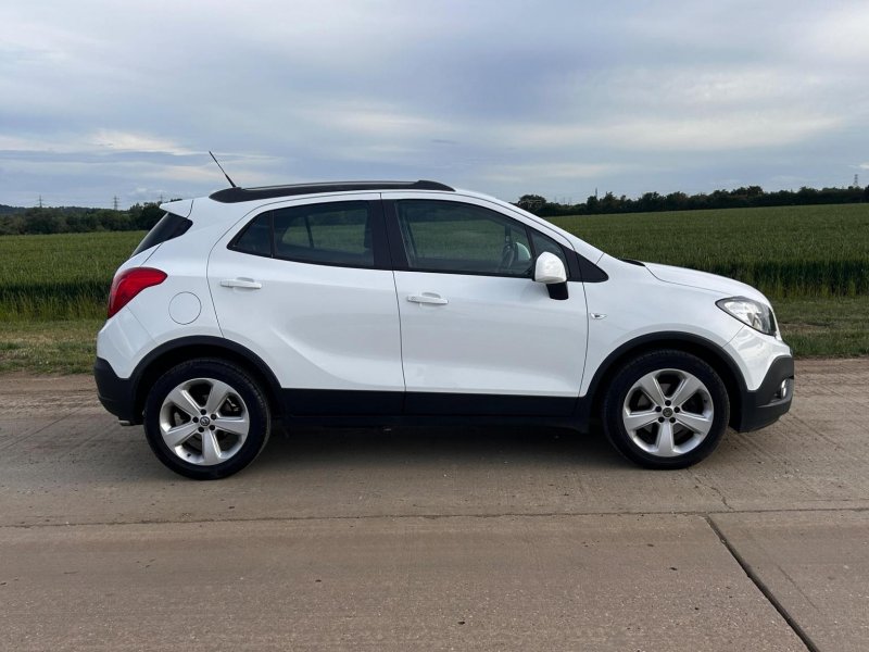 VAUXHALL MOKKA