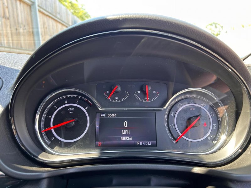 VAUXHALL INSIGNIA
